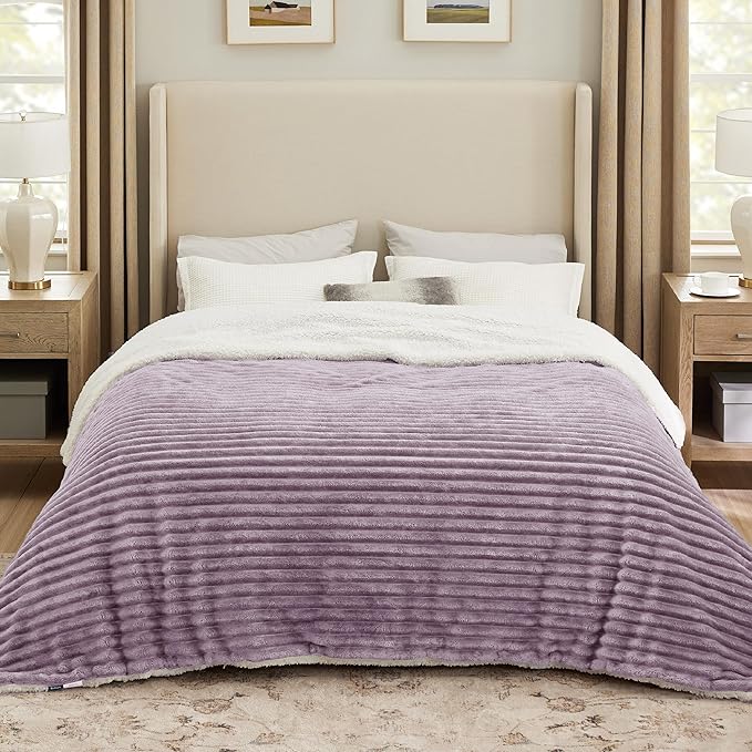 Giftable purple cozy sherpa throw